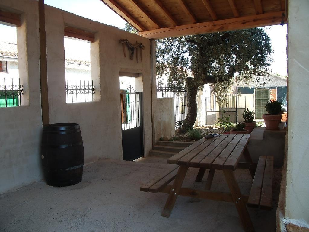 La Casa Del Cartero Pablo Konuk evi Saldana de Ayllon Dış mekan fotoğraf